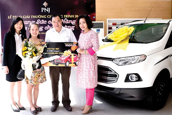 Công ty PNJ: Tăng trưởng gắn liền với phát triển bền vững ảnh 2