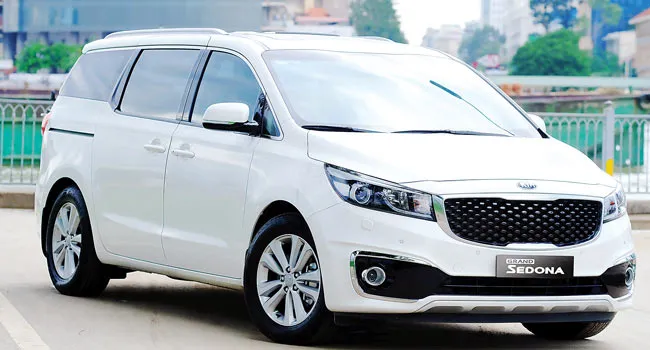 Cuối năm, Kia Sedona ưu đãi tới gần 150 triệu