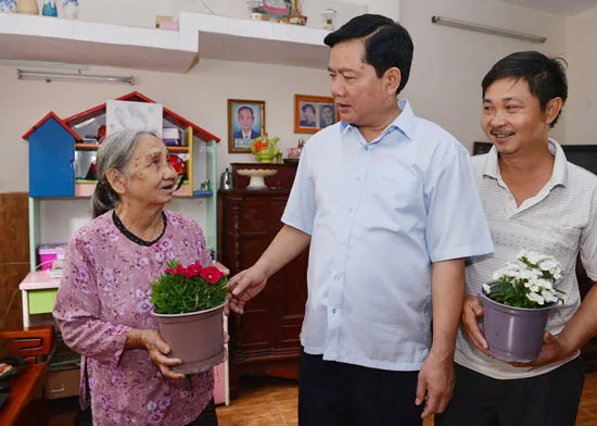 Gắn tăng trưởng kinh tế với bảo vệ môi trường