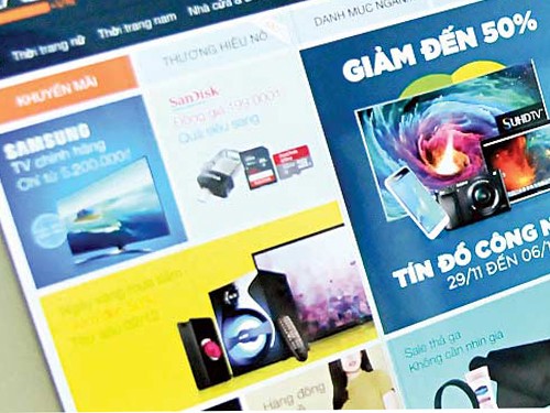 Advertisements on an online shopping website. Many office workers have been in the habit of hunting low cost goods on the internet (Illustrative photo)
