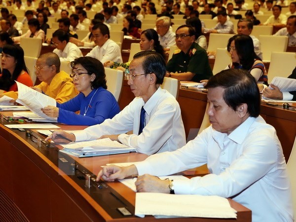 Parliamentary supervision should not impede localities by demanding too much time and effort away from their regular work, members of the National Assembly Standing Committee agreed yesterday. (Photo: VNA/VNS)
