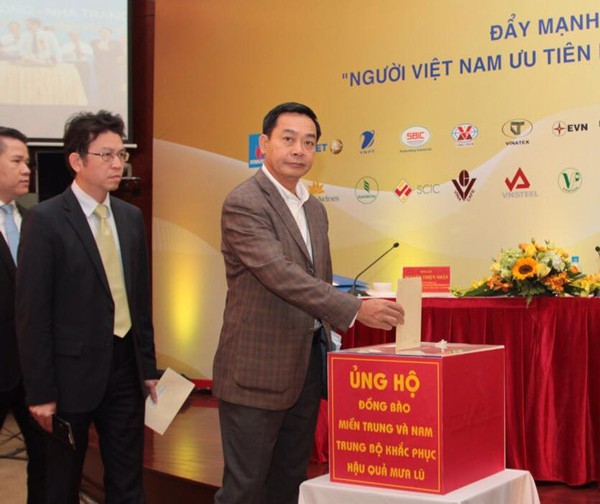 Many organizations, individuals support flood hit people