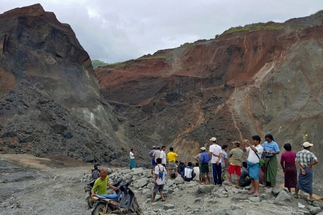 The site of a landslide at a jade mine in Kachin State, Myanmar (Photo: The New York Times)