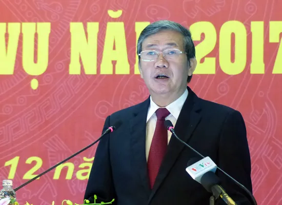 Chủ động đấu tranh hiệu quả với các thông tin và luận điệu sai trái