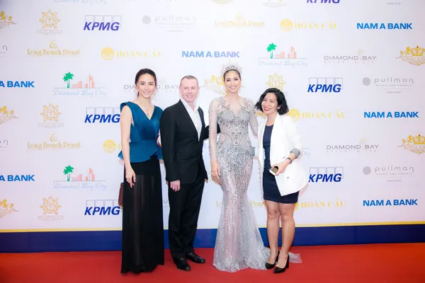 Hoa hậu Hoàn Vũ Việt Nam 2017 nâng thêm tuổi cho thí sinh dự thi