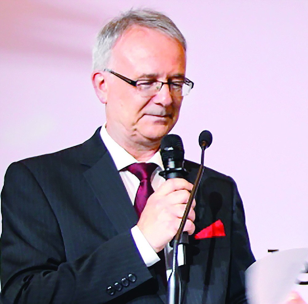 Mr. Andreas Siegel