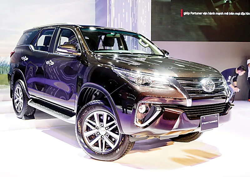 Toyota Việt Nam giới thiệu xe Fortuner mới