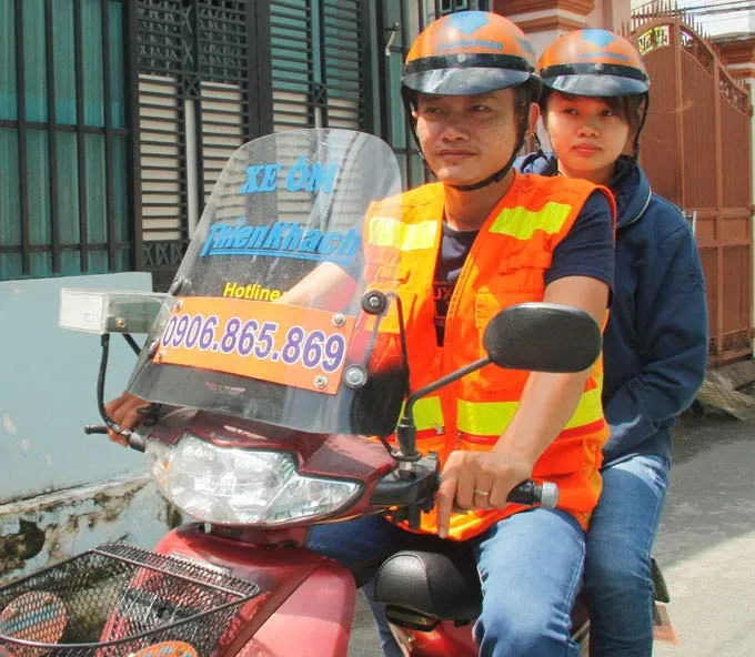 Ấm lòng bác xe ôm