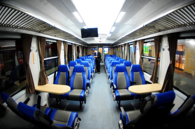 One of luxury train is put into service by Vietnam Railways-Photo: VNS