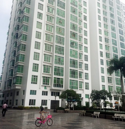 A cheap condo in District 7 is built for people with average income. Increased demand in housing lead to higher price(Photo: SGGP)