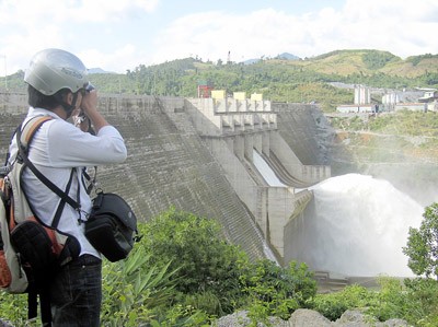 Earthquakes consecutively shook Song Tranh 2 Hydropower Plant yesterday. (Illustrative photo:SGGP)