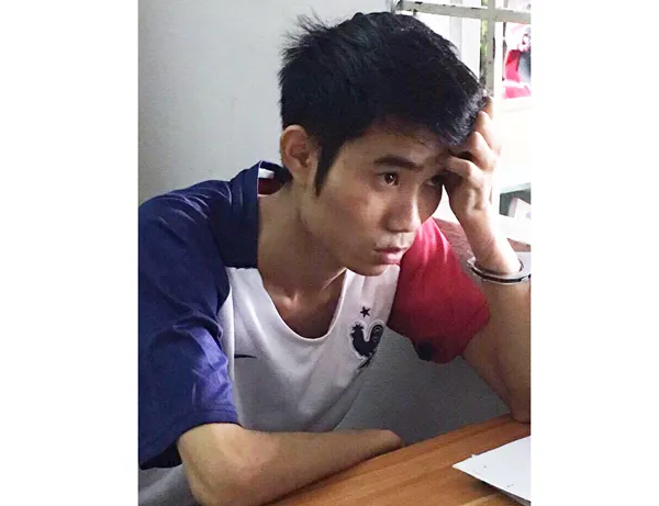 Bắt giữ nghi can dùng dây siết cổ tài xế xe taxi