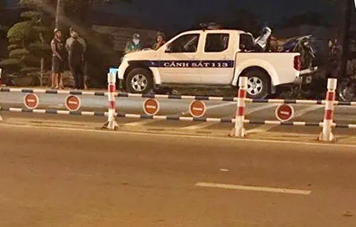 Truy bắt nhóm thanh niên vác mã tấu chém nhau trên phố