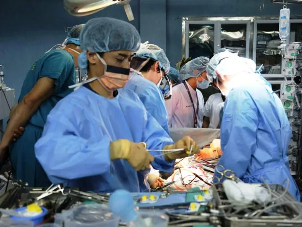 Việt Nam thành công ca ghép phổi đầu tiên ở trẻ em
