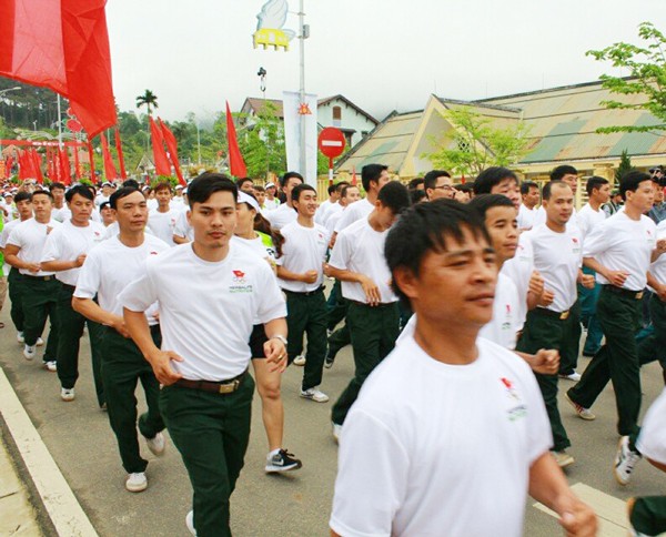 Many people partake in the event (Photo: SGGP)