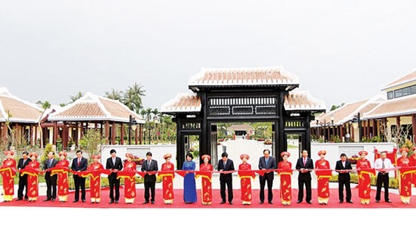 In the ribbon-cutting ceremony of the Memorial House (Photo; Sggp)