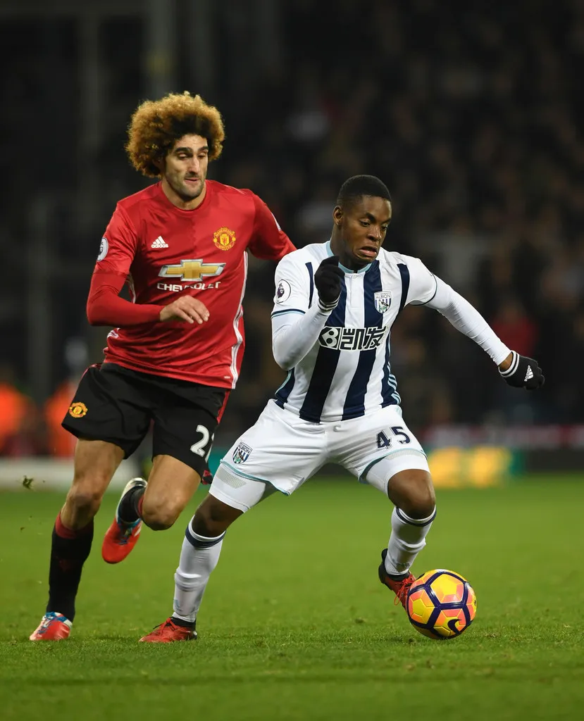 Vừa đá, vừa tính ảnh 1