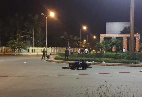 Giết người vì nẹt pô xe máy ảnh 1