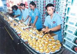 Bàn việc giữ thị trường