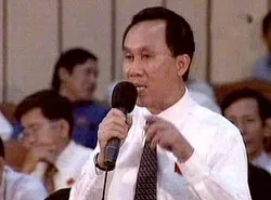 "Nóng" từ vấn đề vật chất đến tinh thần ảnh 9