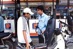 Giảm thuế nhập khẩu xăng dầu xuống còn 0%