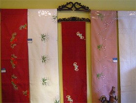 Vietnamese Culture Via Fine Hand Embroideries ảnh 4