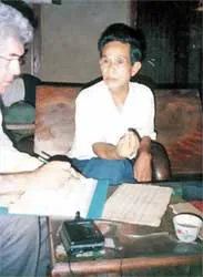 Người giữ bản khế ước viết bằng chữ Lai Pao