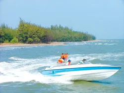 Khám phá viên ngọc xanh