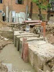 Dân đề nghị kiểm định toàn bộ công trình