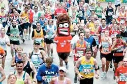 London Marathon- Cuộc chạy nhiều ý nghĩa