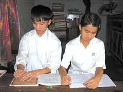 Cậu bé mù và giải thưởng quốc tế ảnh 2