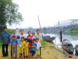 "Nín thở" sống giữa cồn An Lạc