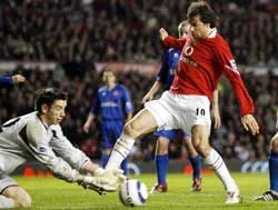 Van Nistelrooy,  ngày  ra đi... ảnh 1