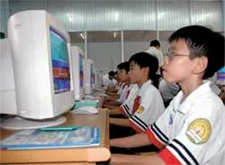 Giải quyết việc làm, đổi mới tư duy giáo dục