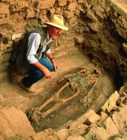 Phát hiện xác ướp từ thế kỷ 5 ở Peru