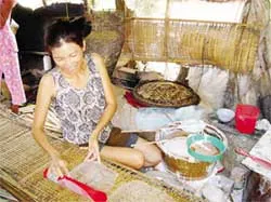 Làng nghề bánh tráng Phú Hòa Đông