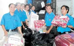 Trên 1,1 tỷ đồng tiền mặt và hiện vật