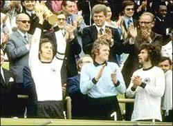World Cup 1974 – Cúp mới, lối chơi mới
