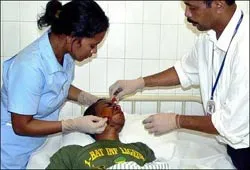 Bản quyền thuốc – công cụ chặn đứng cải thiện y tế các nước nghèo