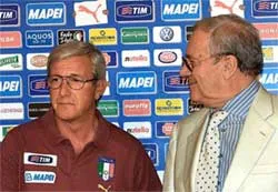Azzurri ủng hộ Lippi ảnh 1