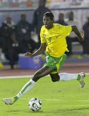 Adebayor :" Togo đến Đức để học hỏi"