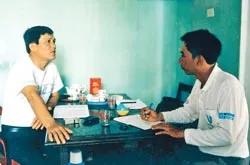 Sự thật ở làng ăn mày ảnh 2