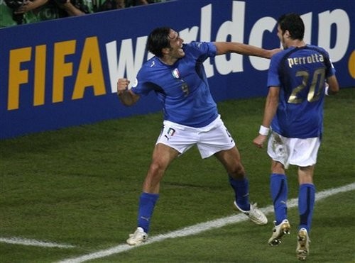 Italy 3-0 Victory Over Ukraine ảnh 3