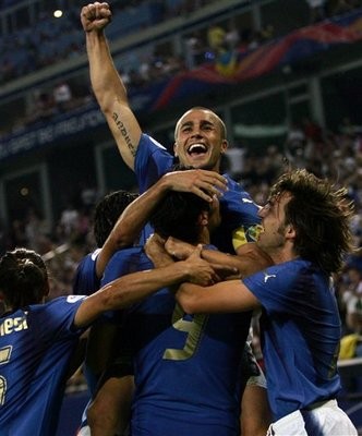 Italy 3-0 Victory Over Ukraine ảnh 1