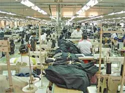 Các doanh nghiệp nên chú trọng tiếp cận thị trường tài chính quốc tế ảnh 2