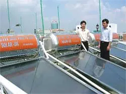 Nấu nước nóng bằng năng lượng mặt trời
