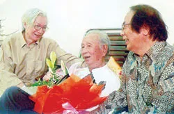 Mừng cây đại thụ Mịch Quang 90 xuân
