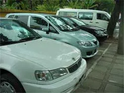Dừng mua sắm mới xe công