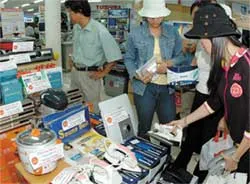 Kỳ 1: Các siêu thị điện máy trốn thuế như thế nào?