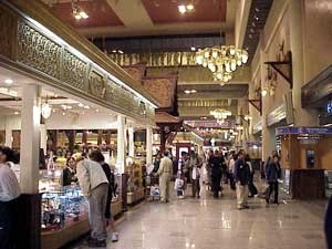 New Visa Regulation for Tourist To Come into Effect by October ảnh 1